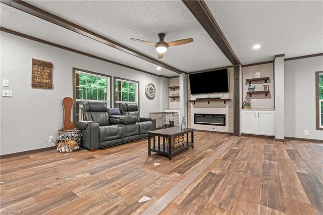 194 Lakefield Road, Stokesdale, NC 27357