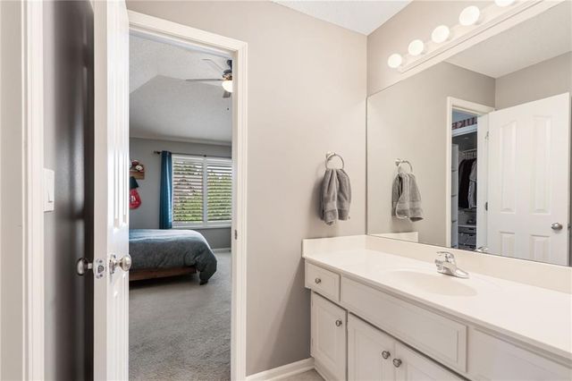 7719 W 145 Terrace, Overland Park, KS 66223