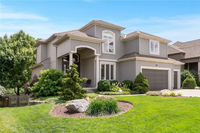 7719 W 145 Terrace, Overland Park, KS 66223