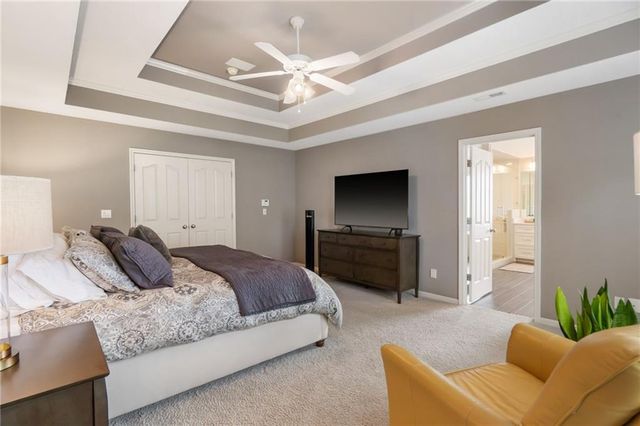 7719 W 145 Terrace, Overland Park, KS 66223