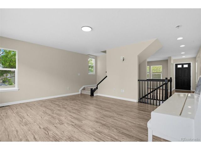 9685 E 105th Ave, Commerce City, CO 80640