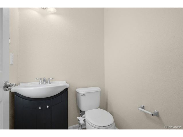 9685 E 105th Ave, Commerce City, CO 80640