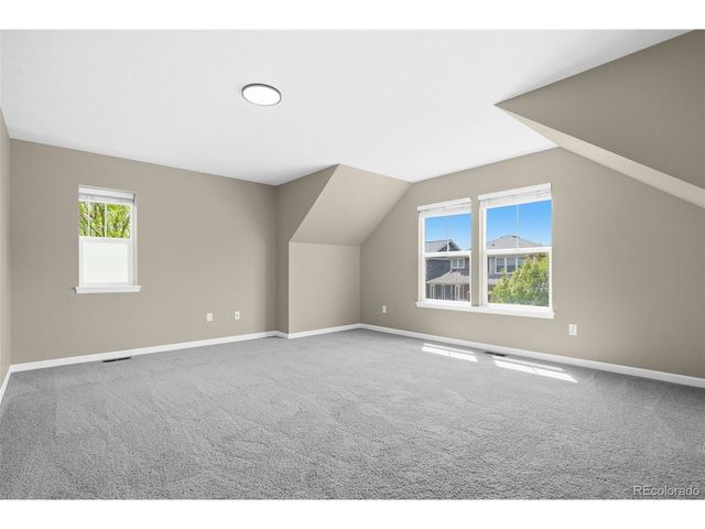 9685 E 105th Ave, Commerce City, CO 80640