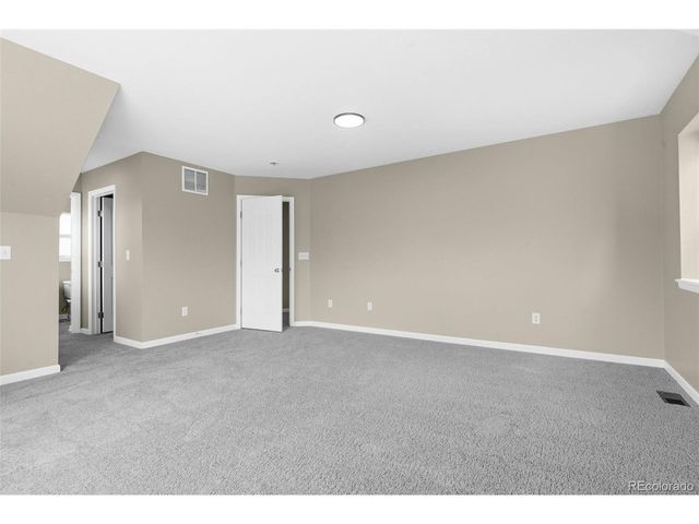 9685 E 105th Ave, Commerce City, CO 80640