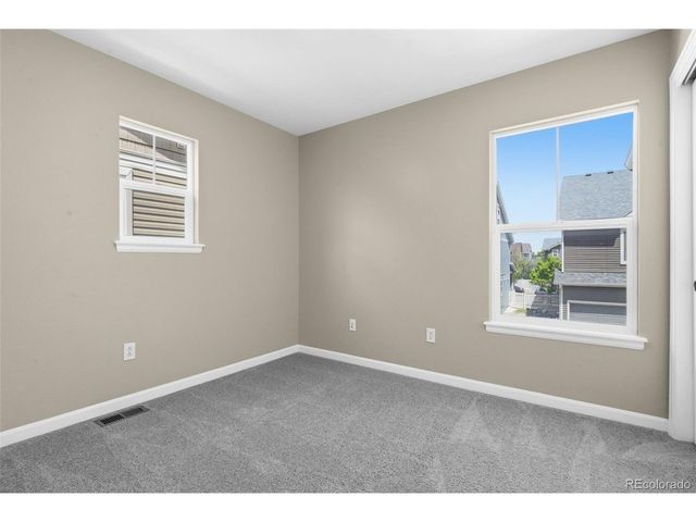 9685 E 105th Ave, Commerce City, CO 80640