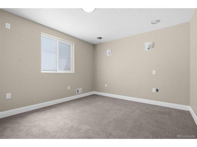 9685 E 105th Ave, Commerce City, CO 80640