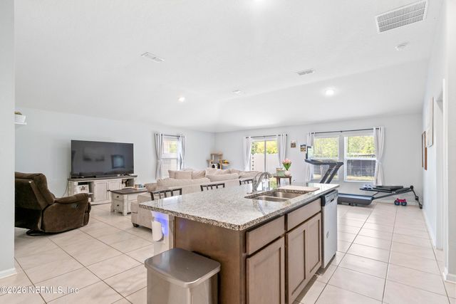 86285 EXPRESS Court, Yulee, FL 32097