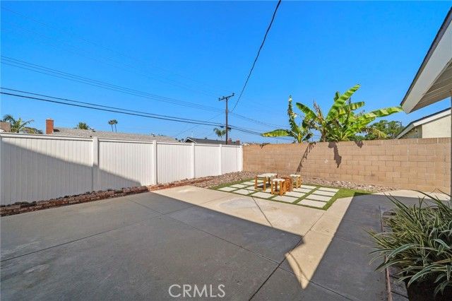 17151 Hague, Huntington Beach, CA 92647