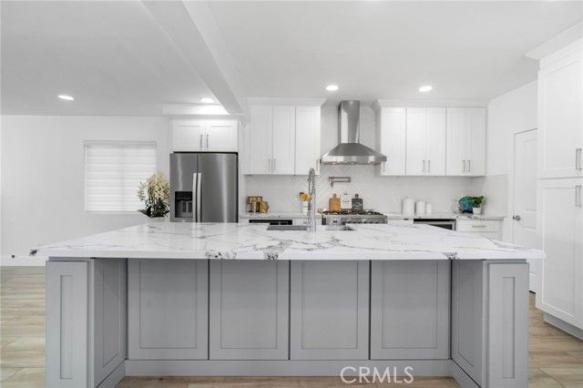 17151 Hague, Huntington Beach, CA 92647