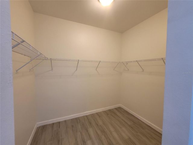 140 HIGHLAND MEADOWS STREET, Davenport, FL 33837