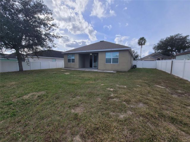 140 HIGHLAND MEADOWS STREET, Davenport, FL 33837