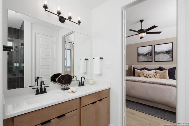 10076 Mulhouse Dr, Schertz, TX 78154