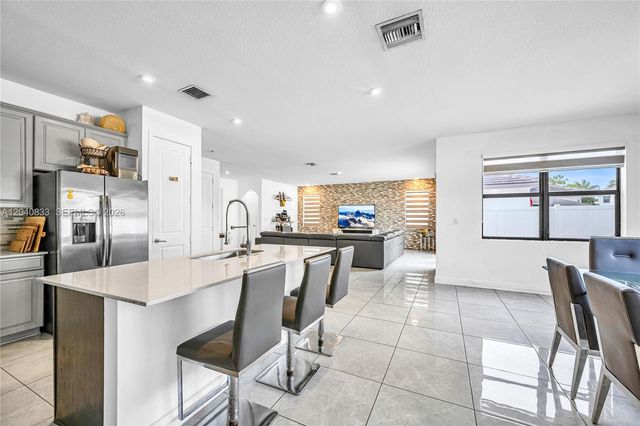 23541 SW 107th Pl, Homestead, FL 33032
