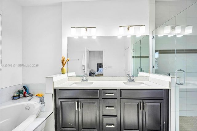23541 SW 107th Pl, Homestead, FL 33032