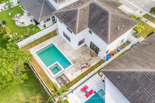 23541 SW 107th Pl, Homestead, FL 33032