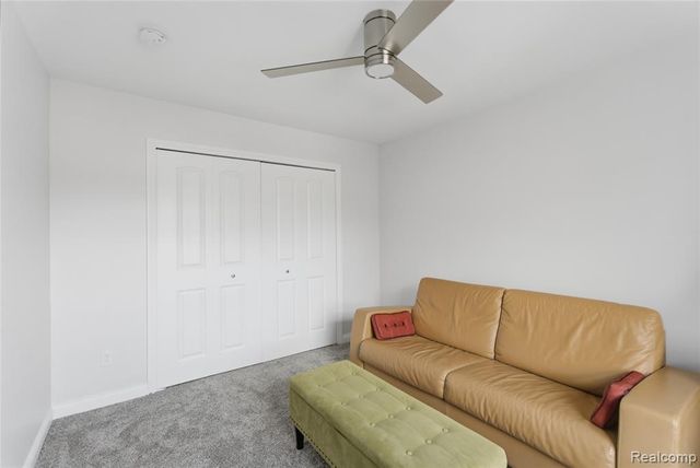 907 Watercress Lane, Fenton, MI 48430