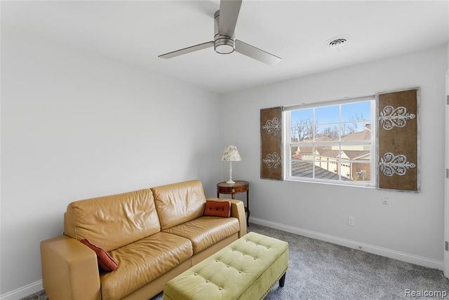 907 Watercress Lane, Fenton, MI 48430