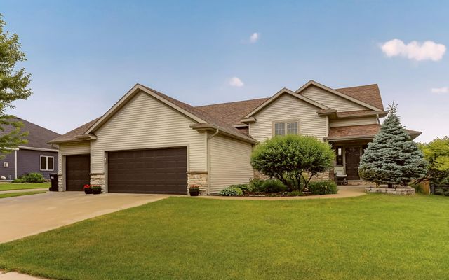 3519 Odyssey Drive SW, Rochester, MN 55902