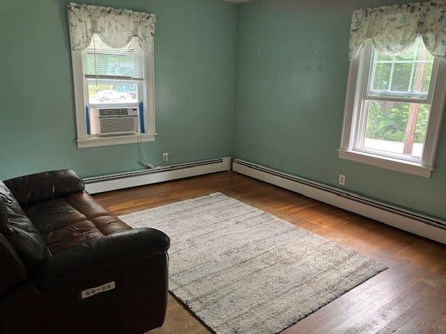 40 Desaulnier Street, Goffstown, NH 03045