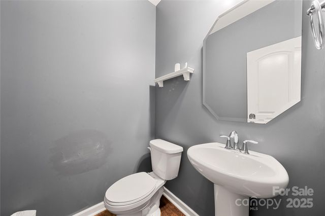 4006 Stockbrook Drive, Charlotte, NC 28215