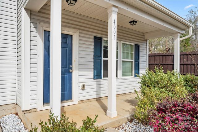 4006 Stockbrook Drive, Charlotte, NC 28215