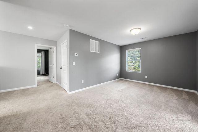 4006 Stockbrook Drive, Charlotte, NC 28215
