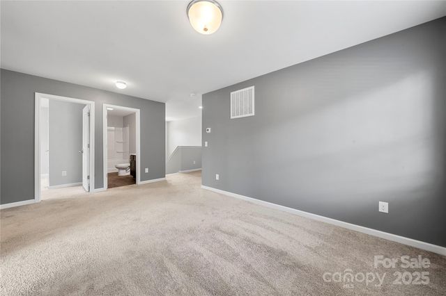 4006 Stockbrook Drive, Charlotte, NC 28215