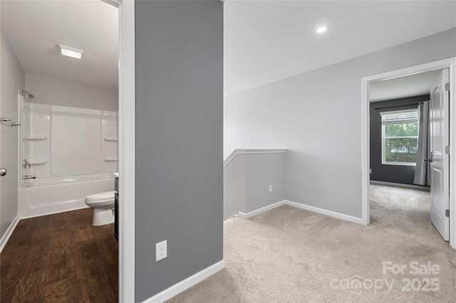 4006 Stockbrook Drive, Charlotte, NC 28215