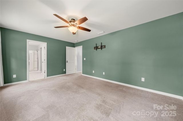 4006 Stockbrook Drive, Charlotte, NC 28215