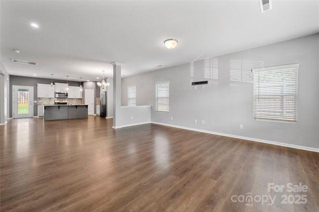4006 Stockbrook Drive, Charlotte, NC 28215