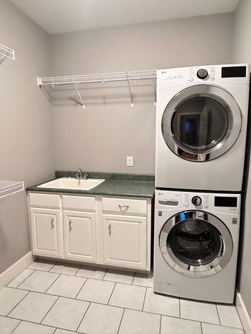 800 Fatherland St, Nashville, TN 37206