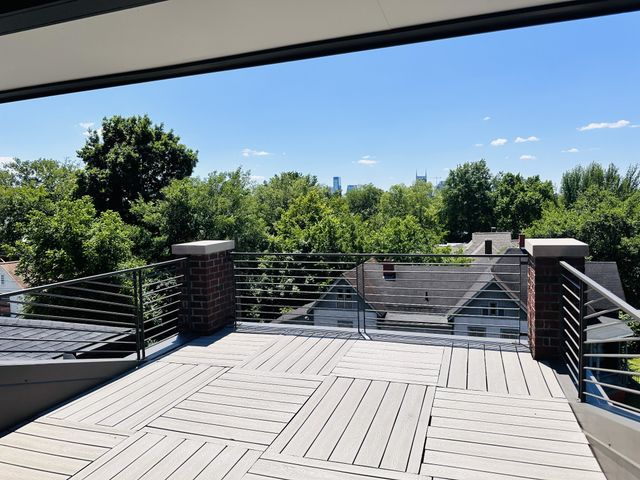 800 Fatherland St, Nashville, TN 37206