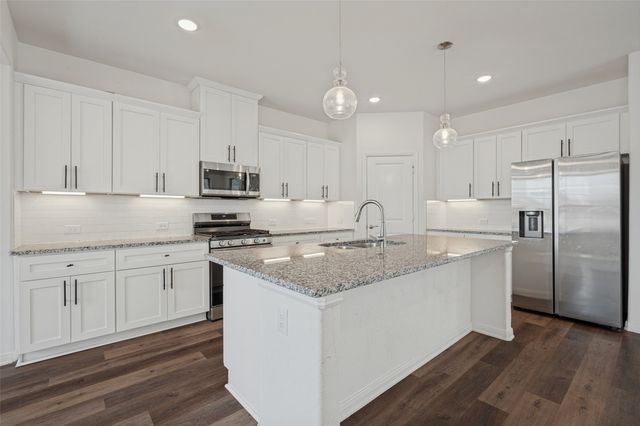 1828 Temple Hill, Van Alstyne, TX 75495