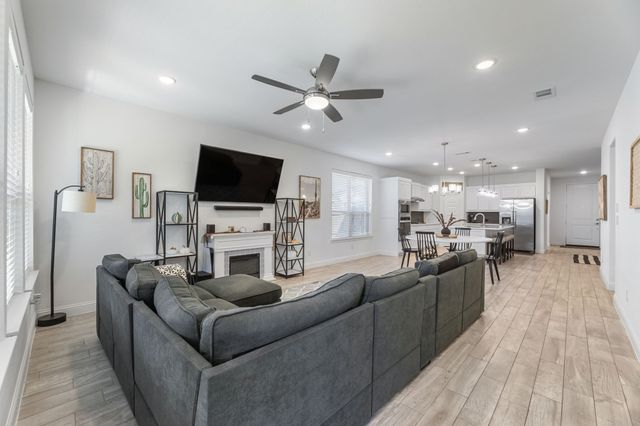 205 Michael Drive, Princeton, TX 75407