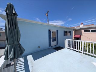 221 8th B, Seal Beach, CA 90740