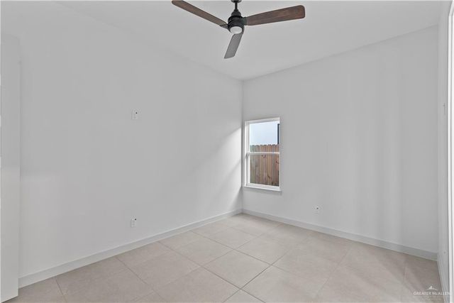 4712 S Waterford Avenue, Edinburg, TX 78539