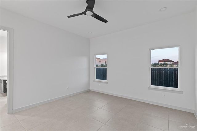 4712 S Waterford Avenue, Edinburg, TX 78539