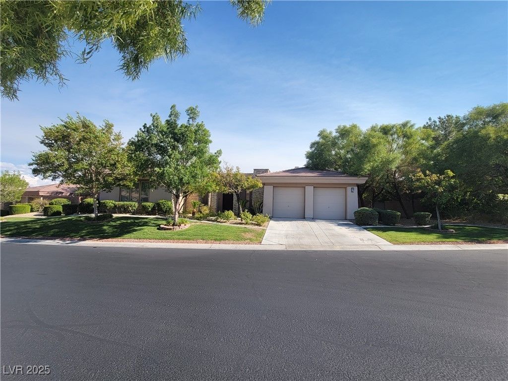 51 Panorama Crest Avenue, Las Vegas, NV 89135