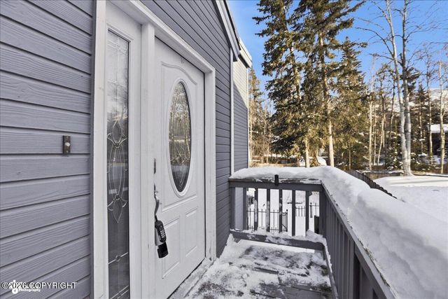 18909 Sarichef Loop, Eagle River, AK 99577