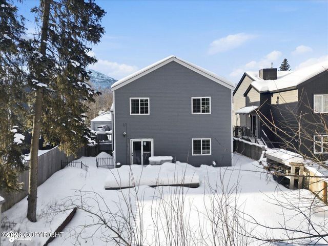 18909 Sarichef Loop, Eagle River, AK 99577