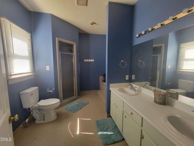 4511 Bobwhite Trail N, Wilson, NC 27896