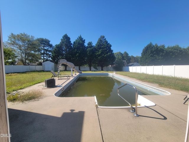 4511 Bobwhite Trail N, Wilson, NC 27896
