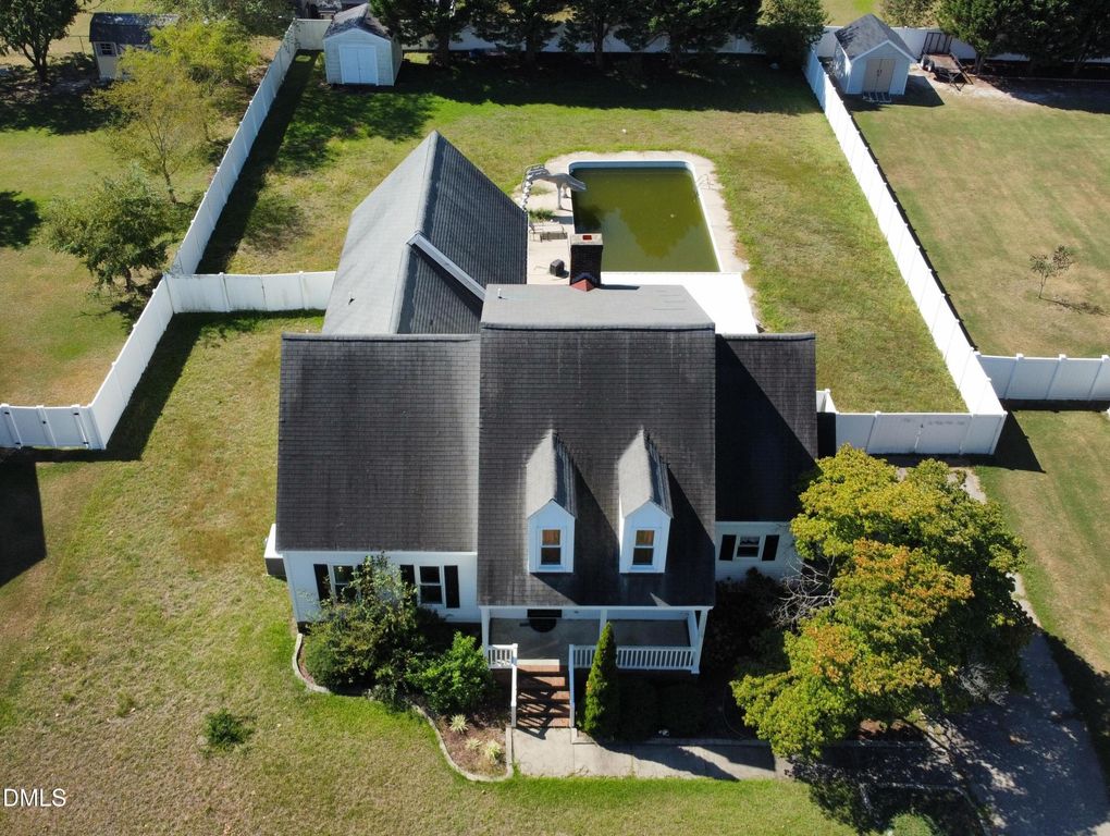 4511 Bobwhite Trail N, Wilson, NC 27896