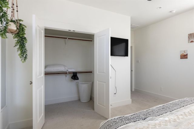 4200 Valley View RD A, Austin, TX 78704