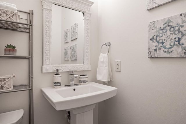 4200 Valley View RD A, Austin, TX 78704