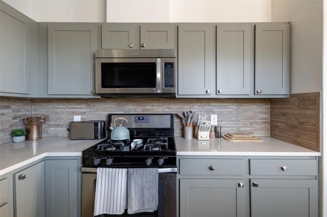 4200 Valley View RD A, Austin, TX 78704