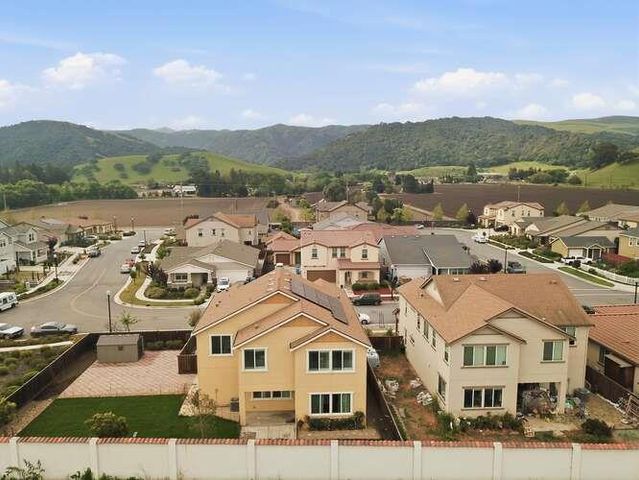 276 Copperleaf Lane, San Juan Bautista, CA 95045