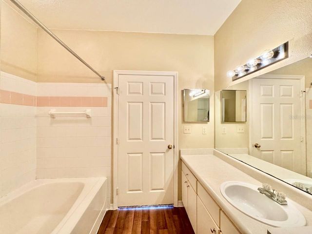 10440 WHITE LAKE COURT 10440, Tampa, FL 33626