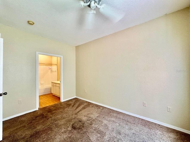 10440 WHITE LAKE COURT 10440, Tampa, FL 33626