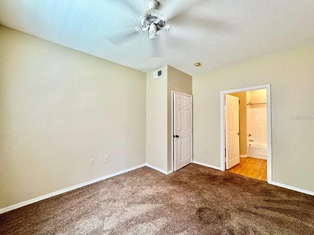 10440 WHITE LAKE COURT 10440, Tampa, FL 33626